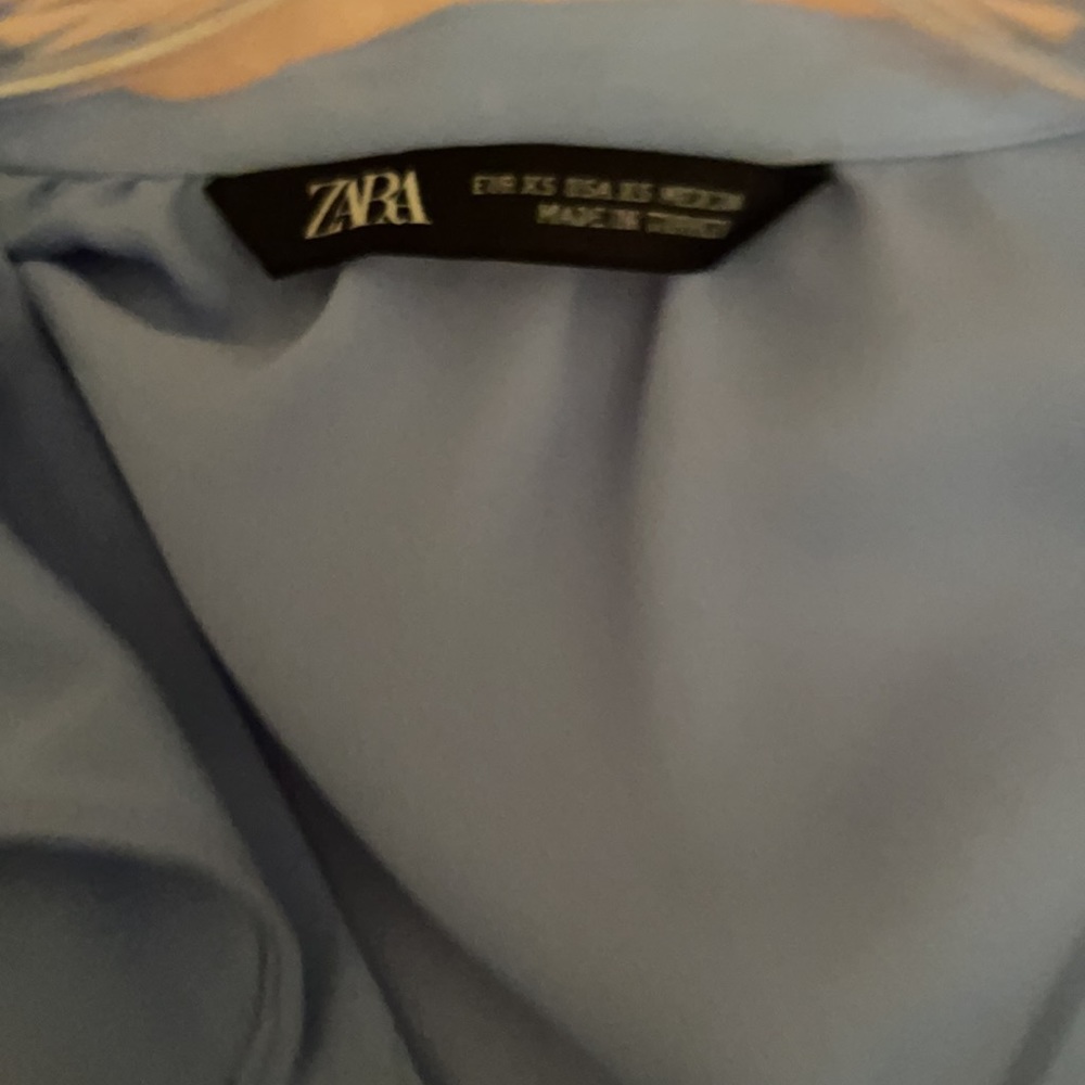 Zara Ruffled Blouse XS - Picture 2 of 6